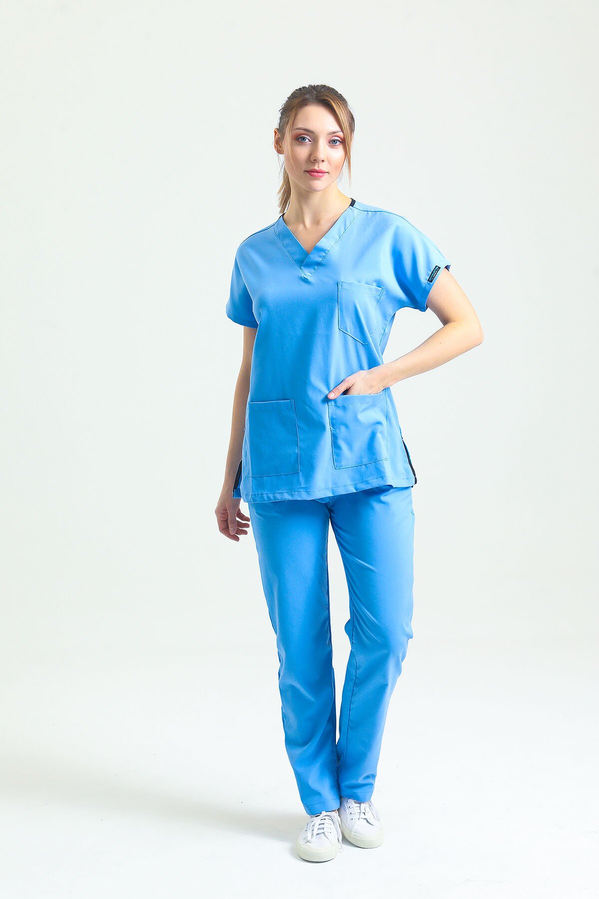 Mavi Doktor Hemşire Üniforması